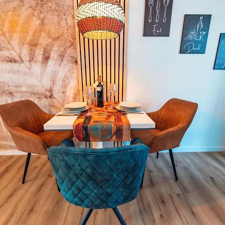 Stylisch - Citynah - Helios - Hbf - Messe Dus Krefeld