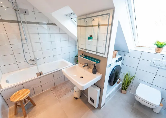 Stylisch - Citynah - Helios - Hbf - Messe Dus *